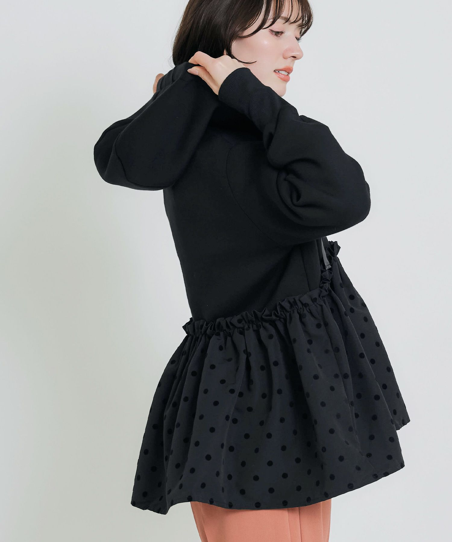 model：H155　着用サイズ：M　ブラック