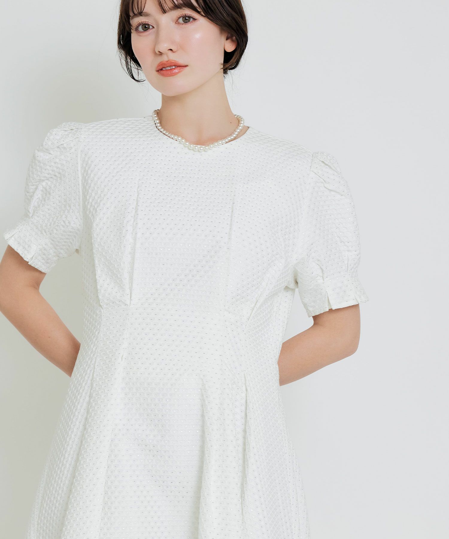 model：H155　着用サイズ：M　オフホワイト