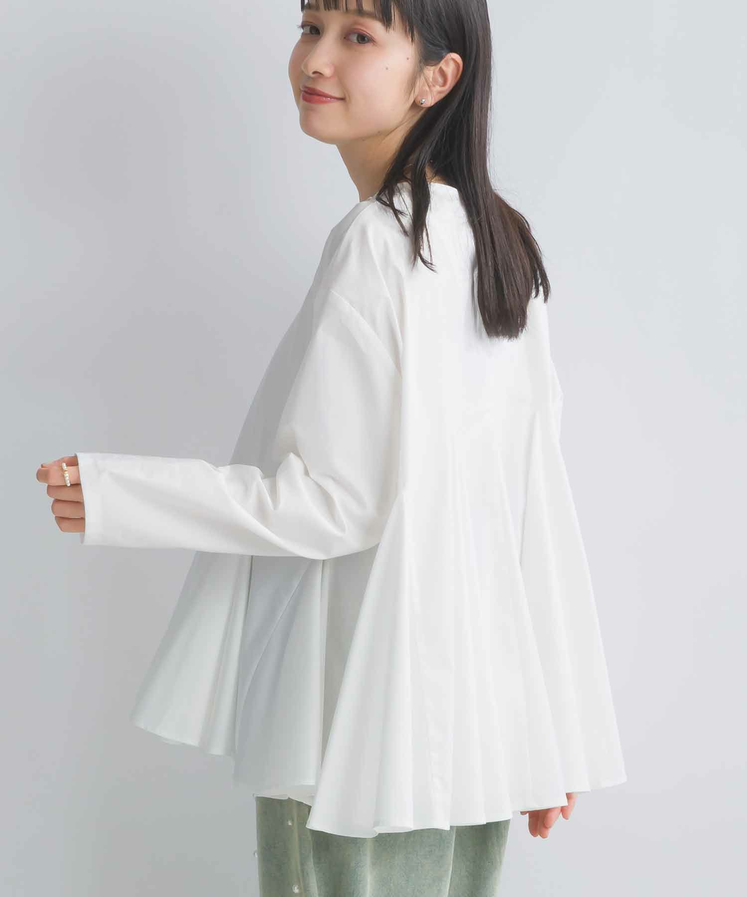 model：H157　着用サイズ：M　オフホワイト