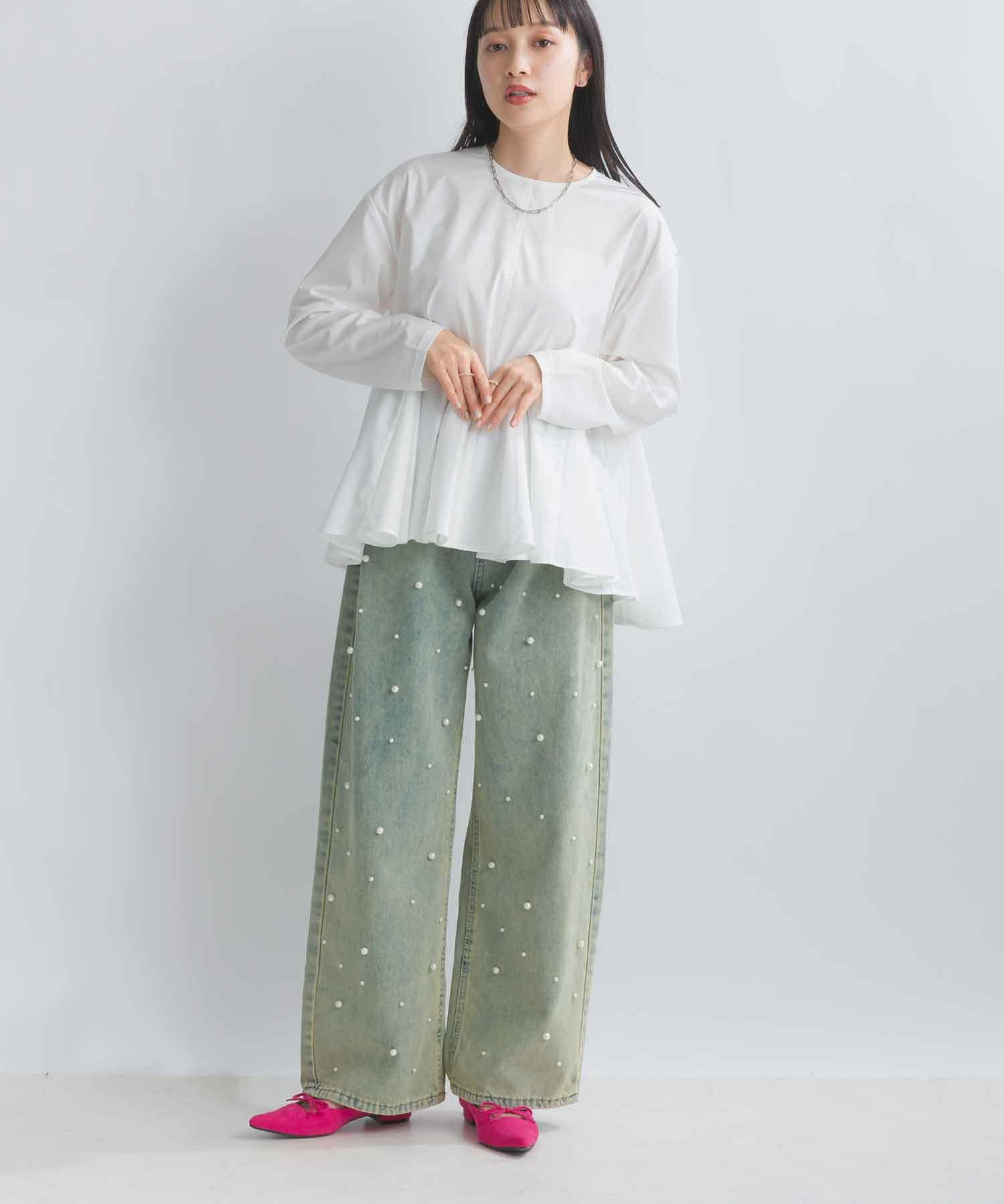 model：H157　着用サイズ：M　オフホワイト