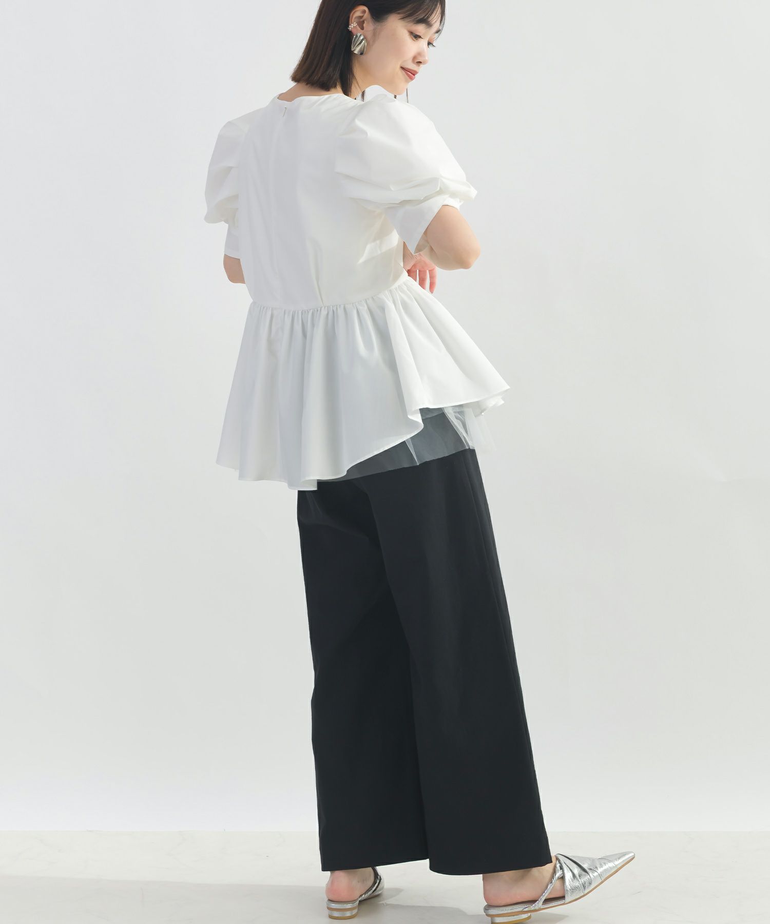 model：H162　着用サイズ：M　ブラック