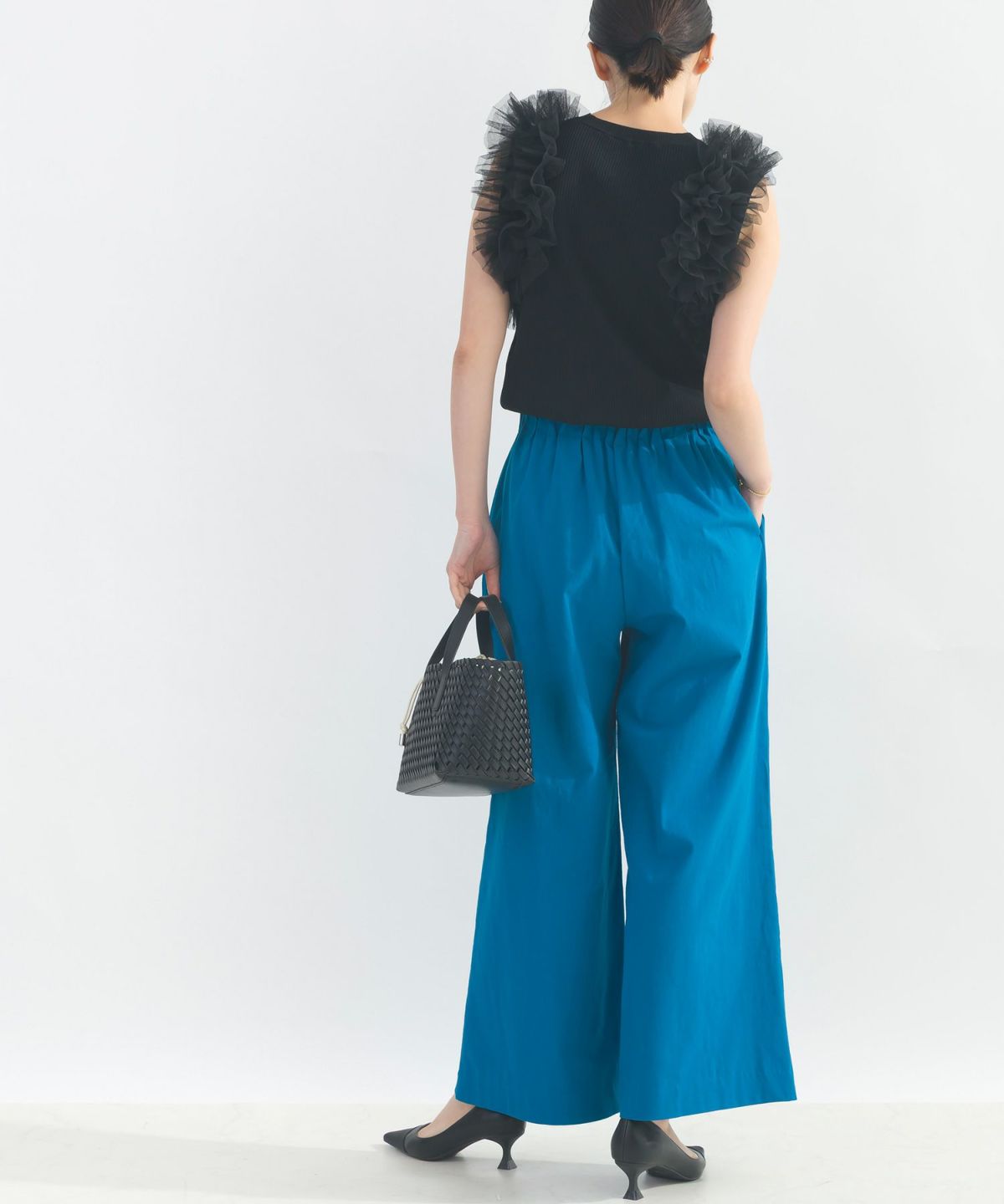 model：H162　着用サイズ：M　ターコイズブルー