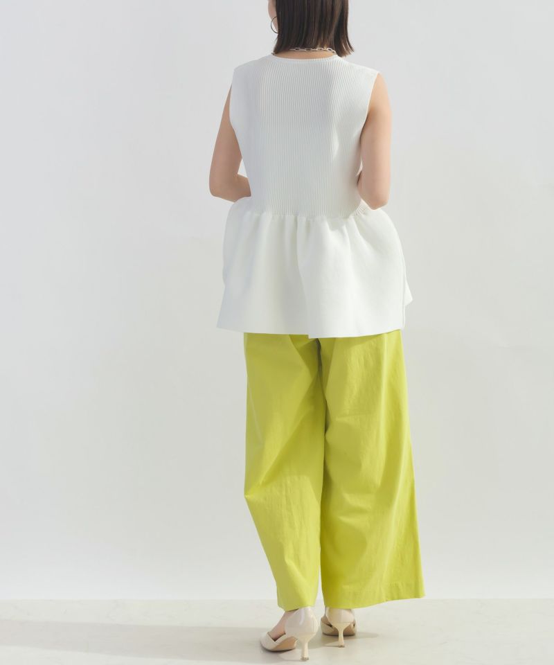 model：H162　着用サイズ：M　イエロー