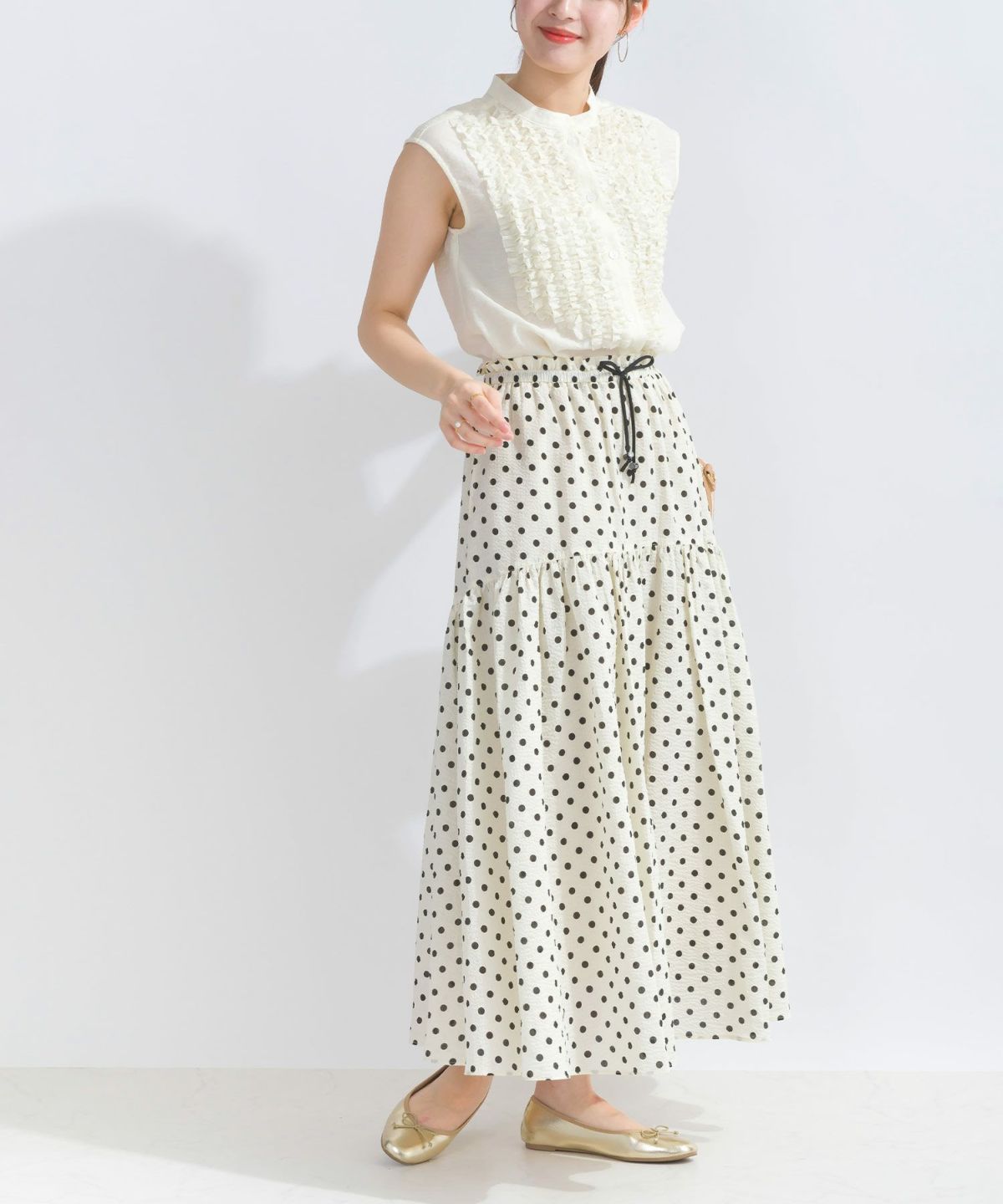 model：H165　着用サイズ：M　オフホワイト