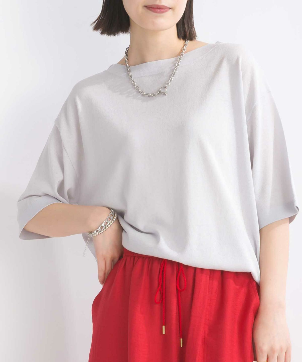 model：H162　着用サイズ：M　ライトグレー