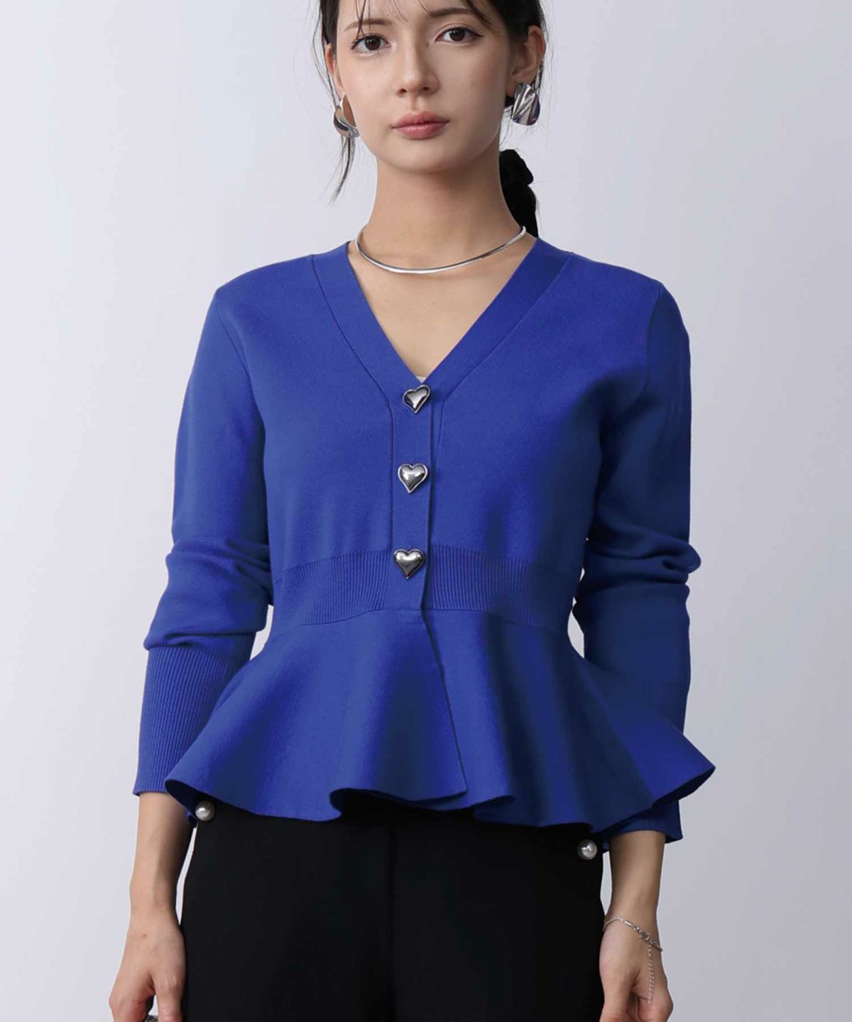 model：H160　着用サイズ：M　ブルー