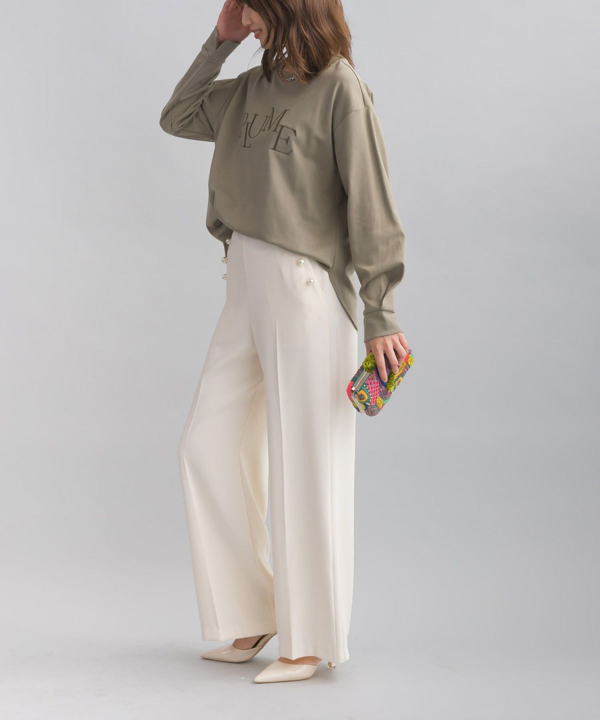 model：H167　着用サイズ：M　モカ