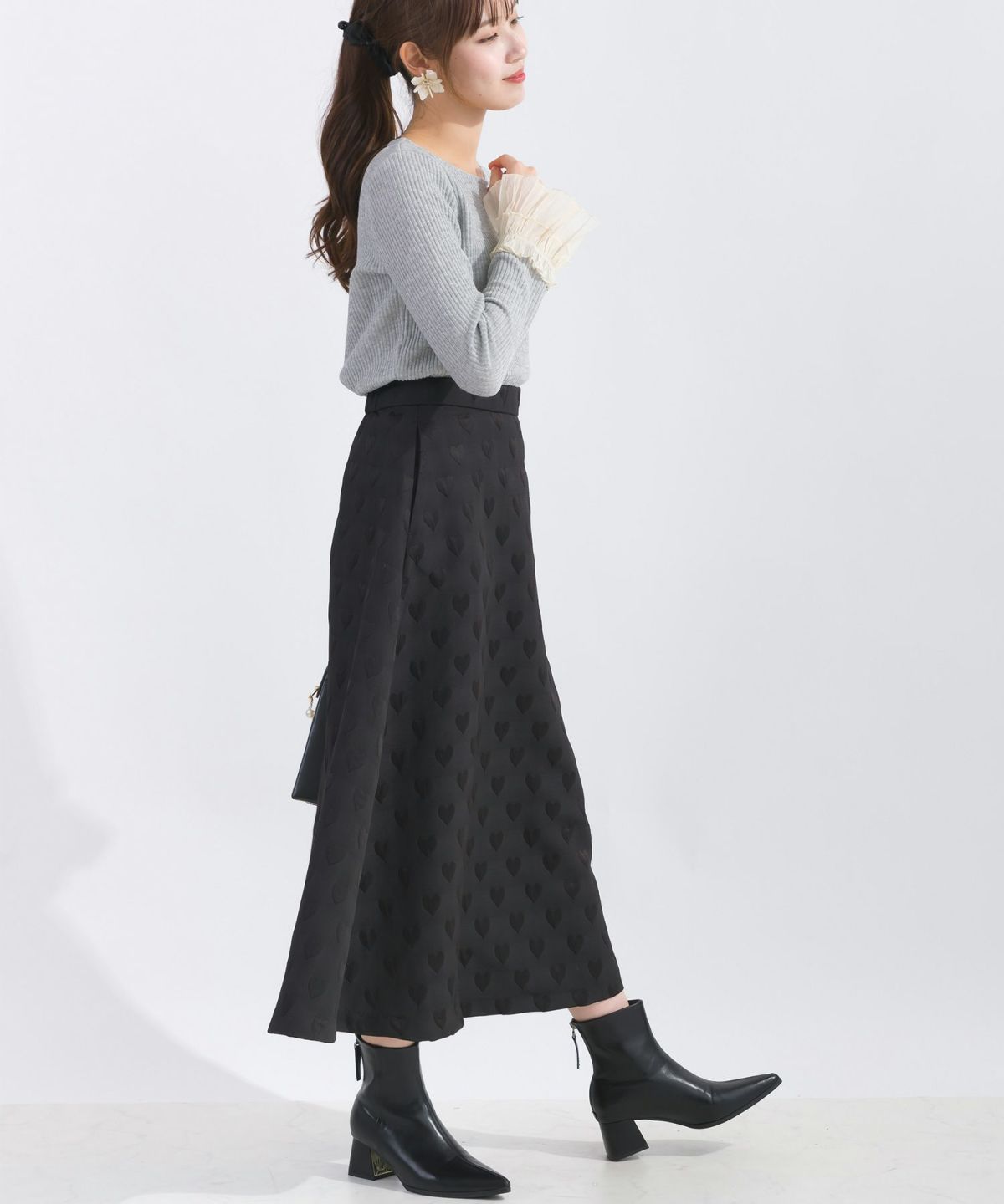 model：H165　着用サイズ：M　ブラック