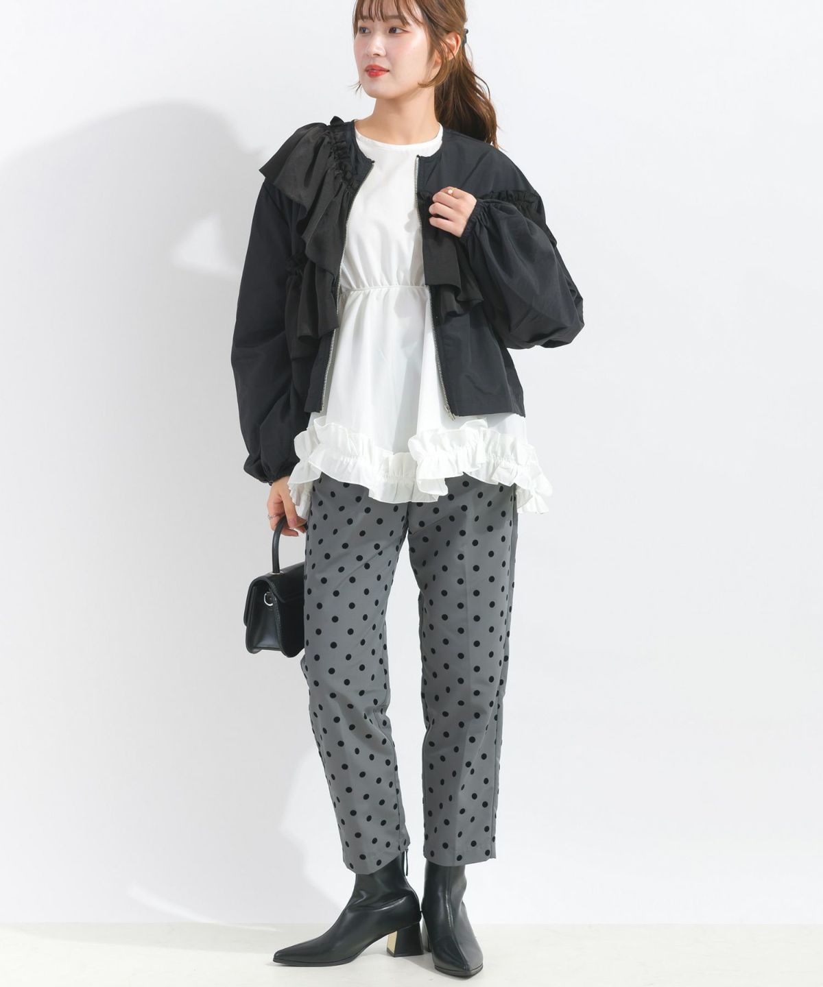 model：H165　着用サイズ：M　オフホワイト