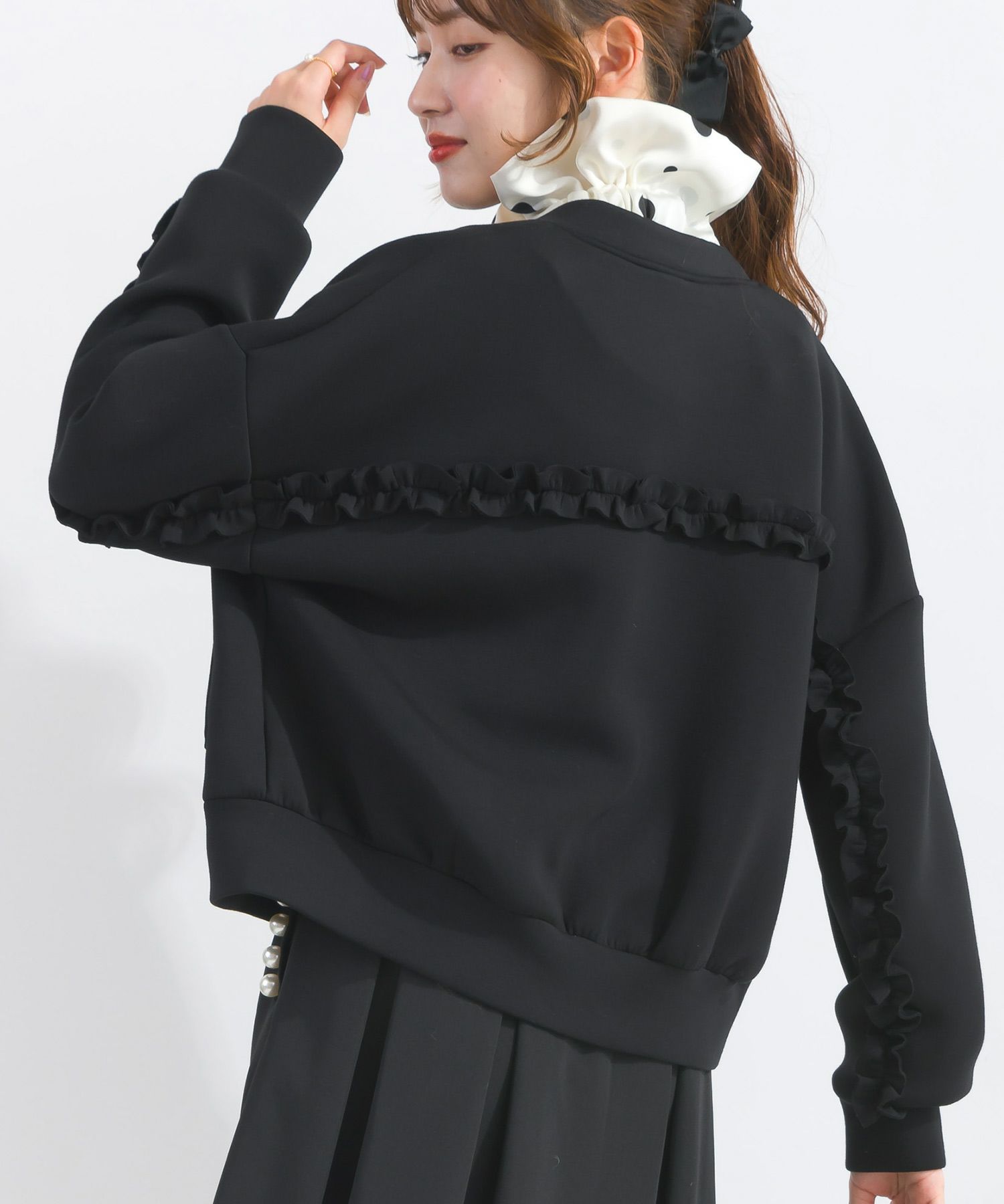 現行品✨️PICCIN PERLA 裾ドットフリル テフロン加工パーカー PICCIN PERLA パーカー 裾ドットフリル テフロン加工パーカー