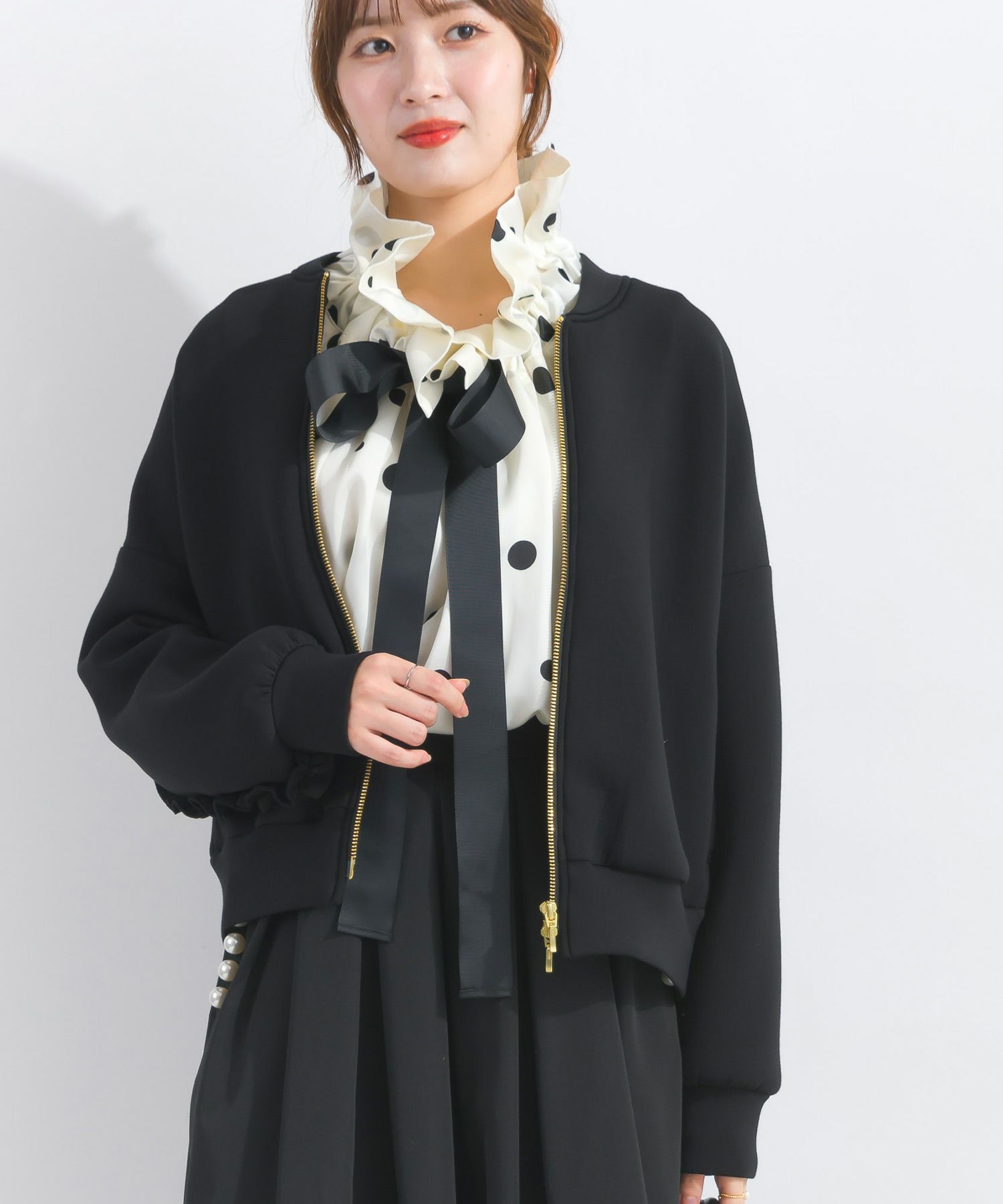 model：H165　着用サイズ：M　ブラック