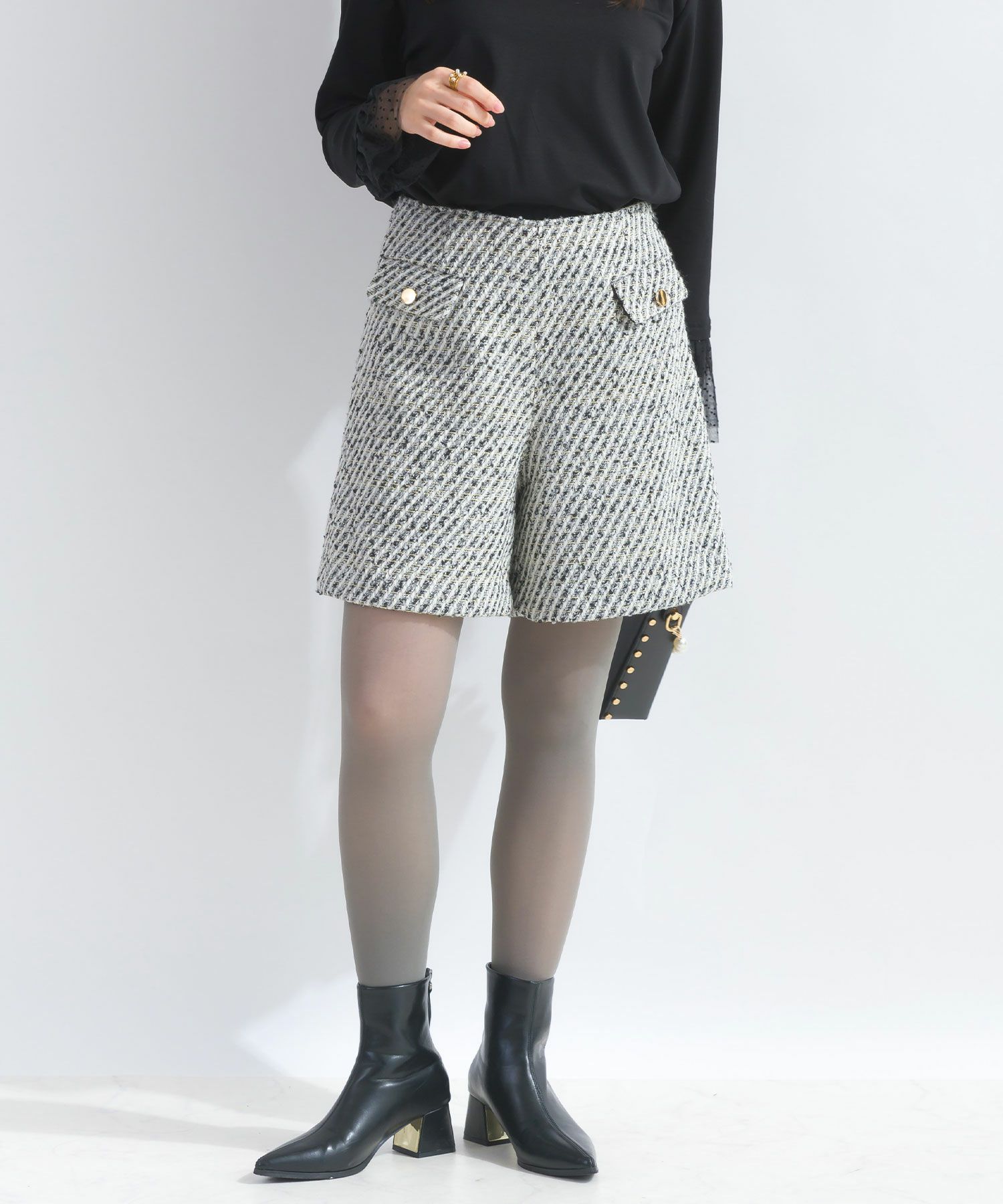 model：H165　着用サイズ：M　ブラック系その他