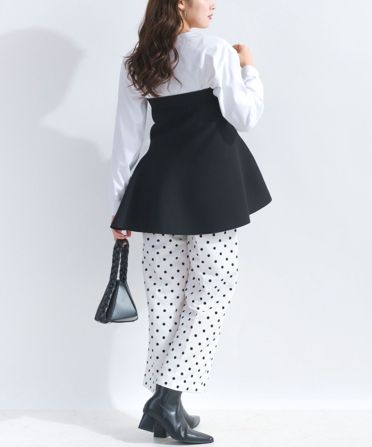 model：H165　着用サイズ：M　ブラック