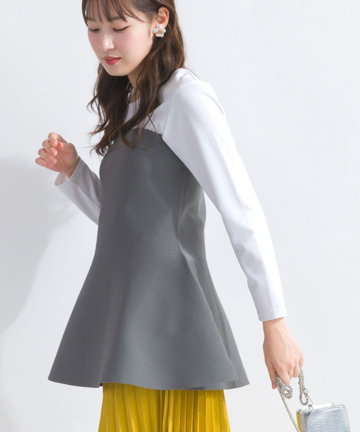 model：H165　着用サイズ：M　グレー