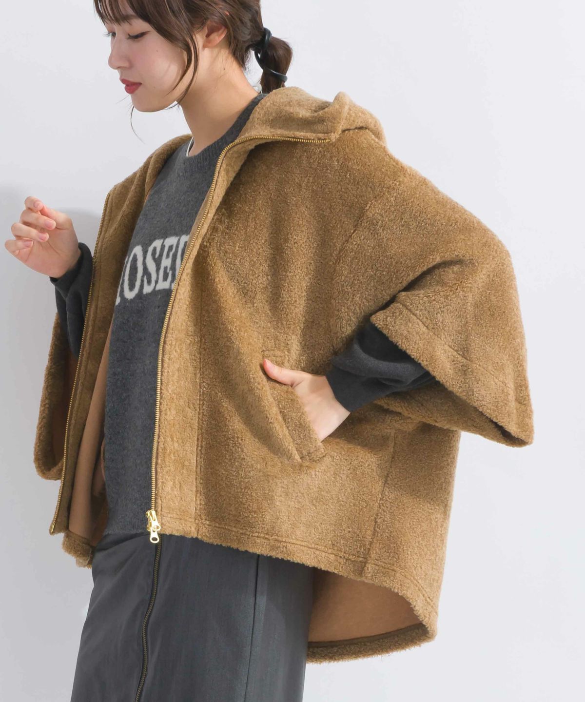 model：H165　着用サイズ：M　ブラウン