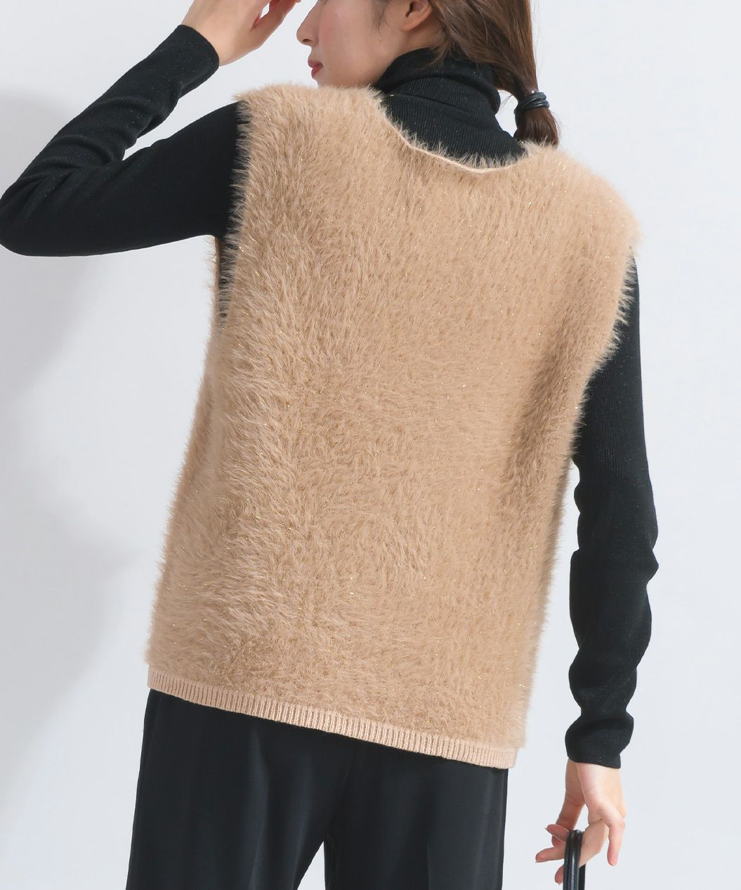 model：H165　着用サイズ：M　キャメル