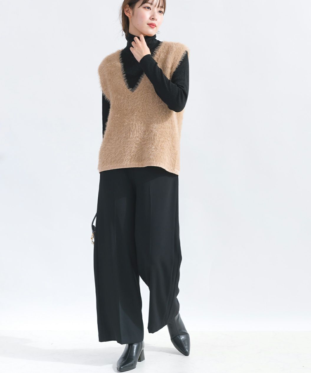 model：H165　着用サイズ：M　キャメル