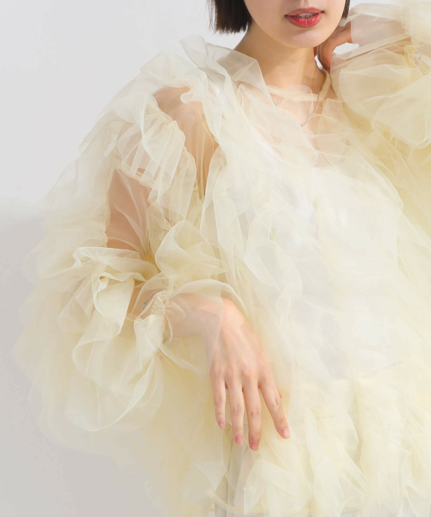 model：H162　着用サイズ：M