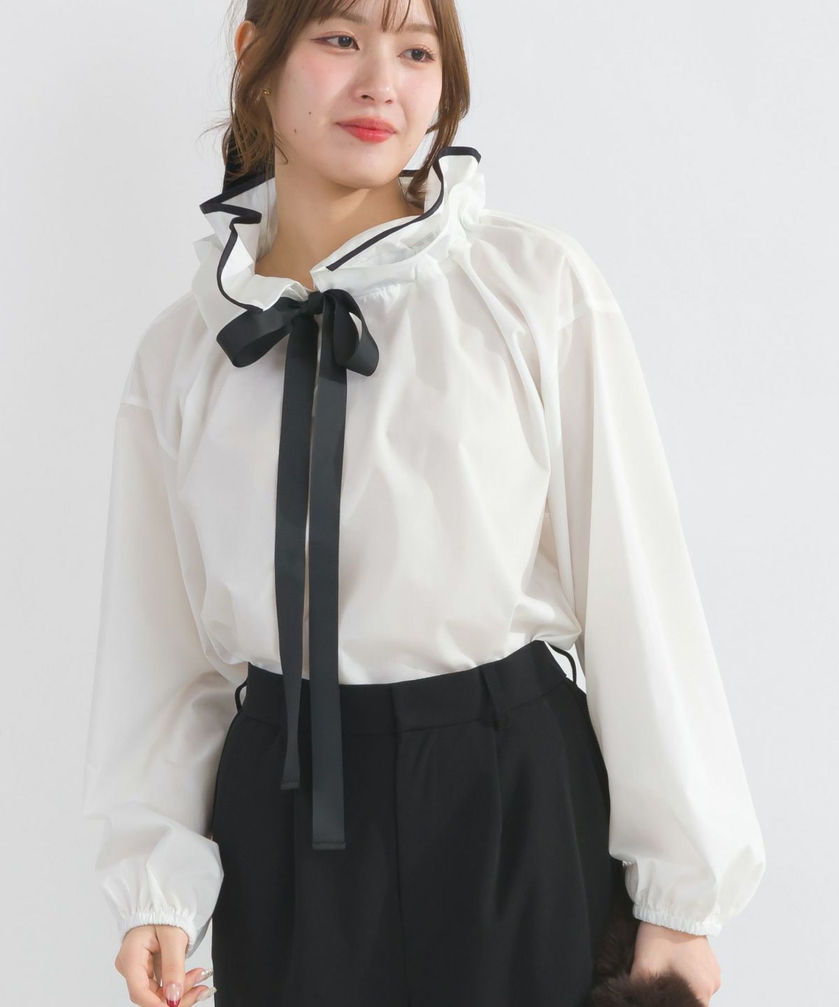 model：H165　着用サイズ：M　オフホワイト