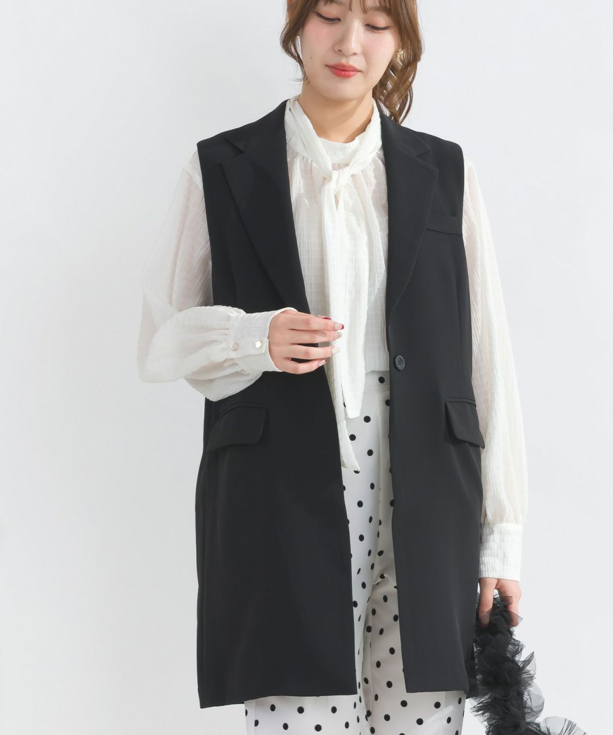 model：H165　着用サイズ：M　ブラック