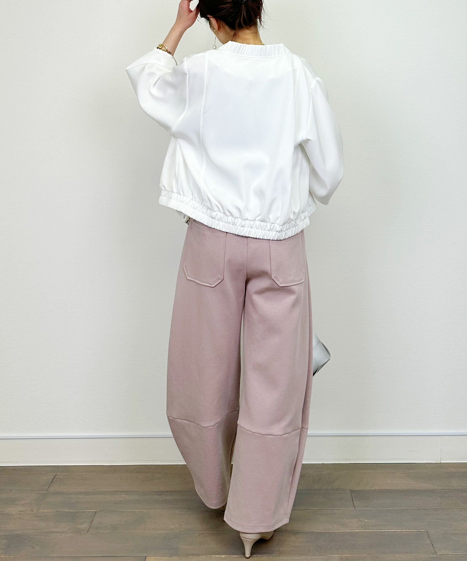 model：H164　着用サイズ：M　ピンク
