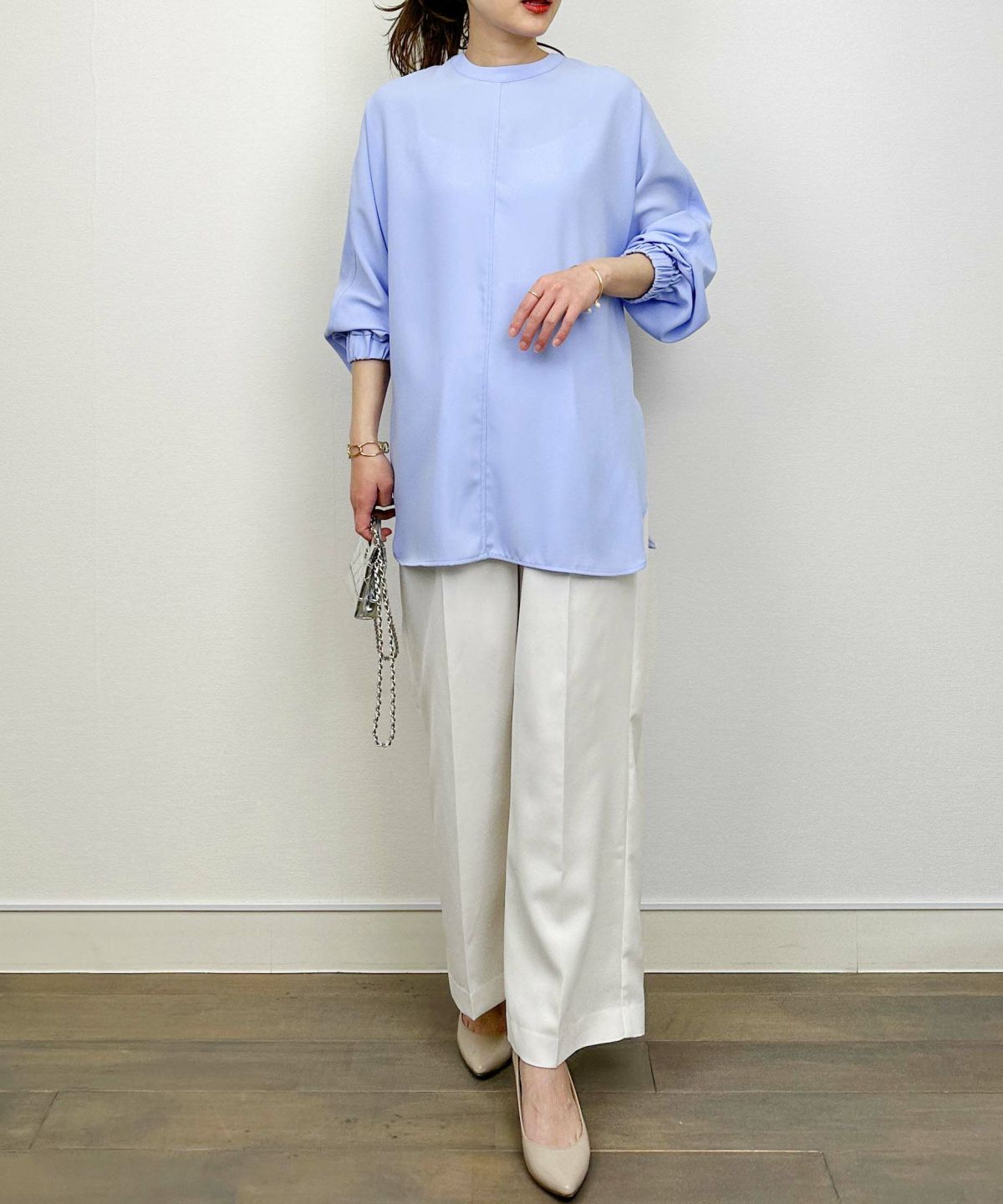 model：H164　着用サイズ：M　サックスブルー