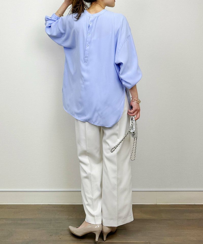 model：H164　着用サイズ：M　サックスブルー