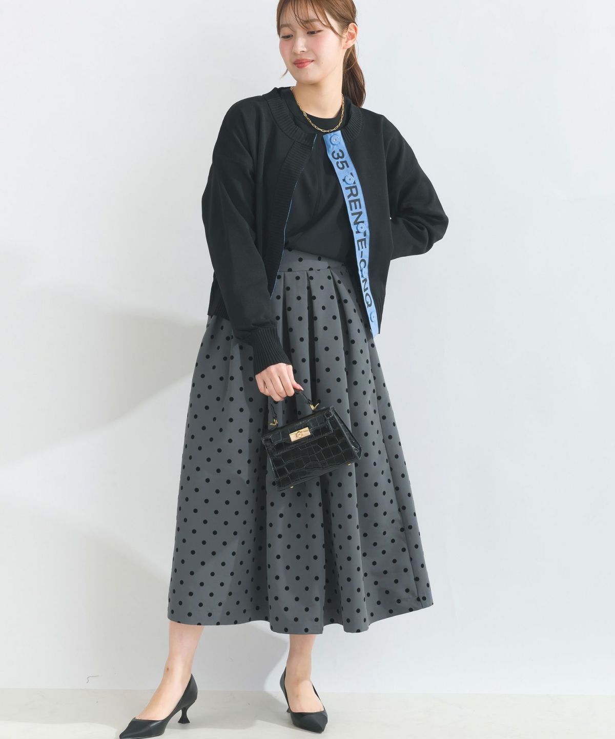 model：H165　着用サイズ：M　グレー