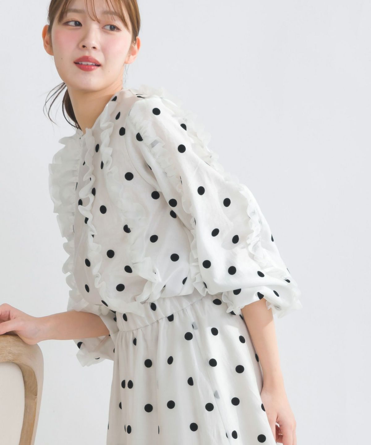 model：H165　着用サイズ：M　オフホワイト　セットアップで