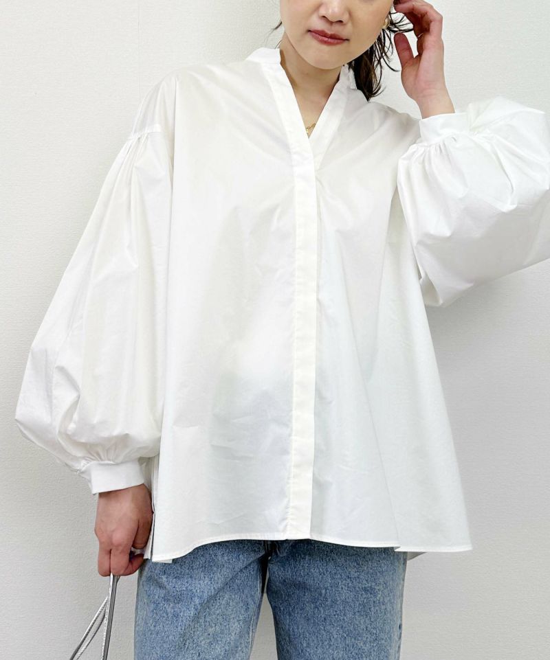 model：H164　着用サイズ：M　オフホワイト