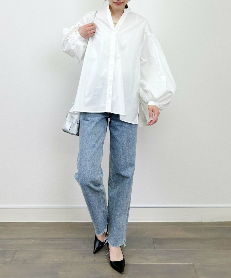 model：H164　着用サイズ：M　オフホワイト