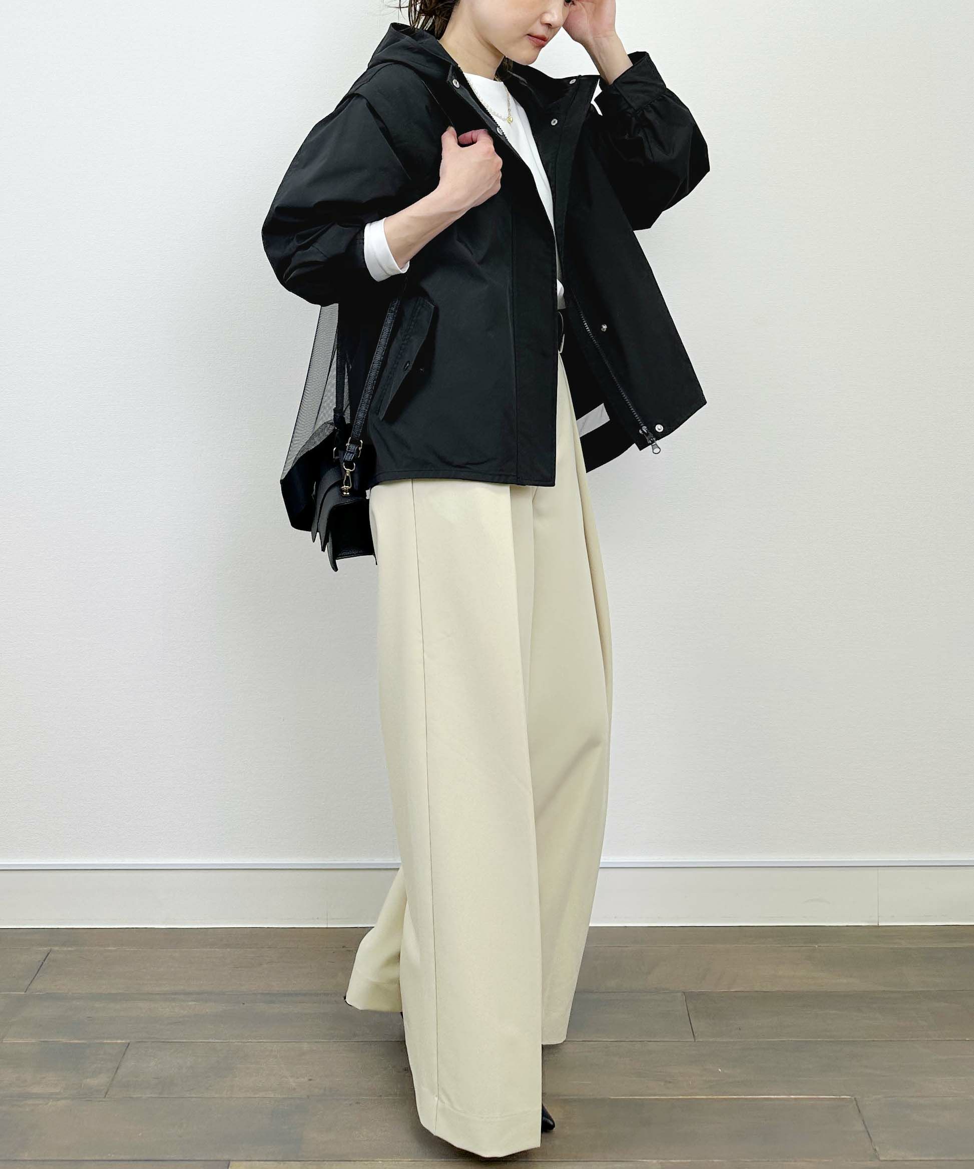 model：H164　着用サイズ：M　ブラック