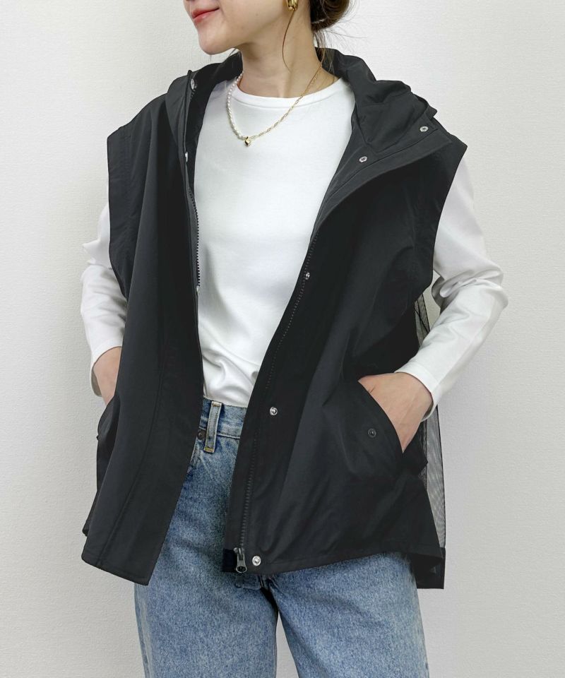 model：H164　着用サイズ：M　ブラック