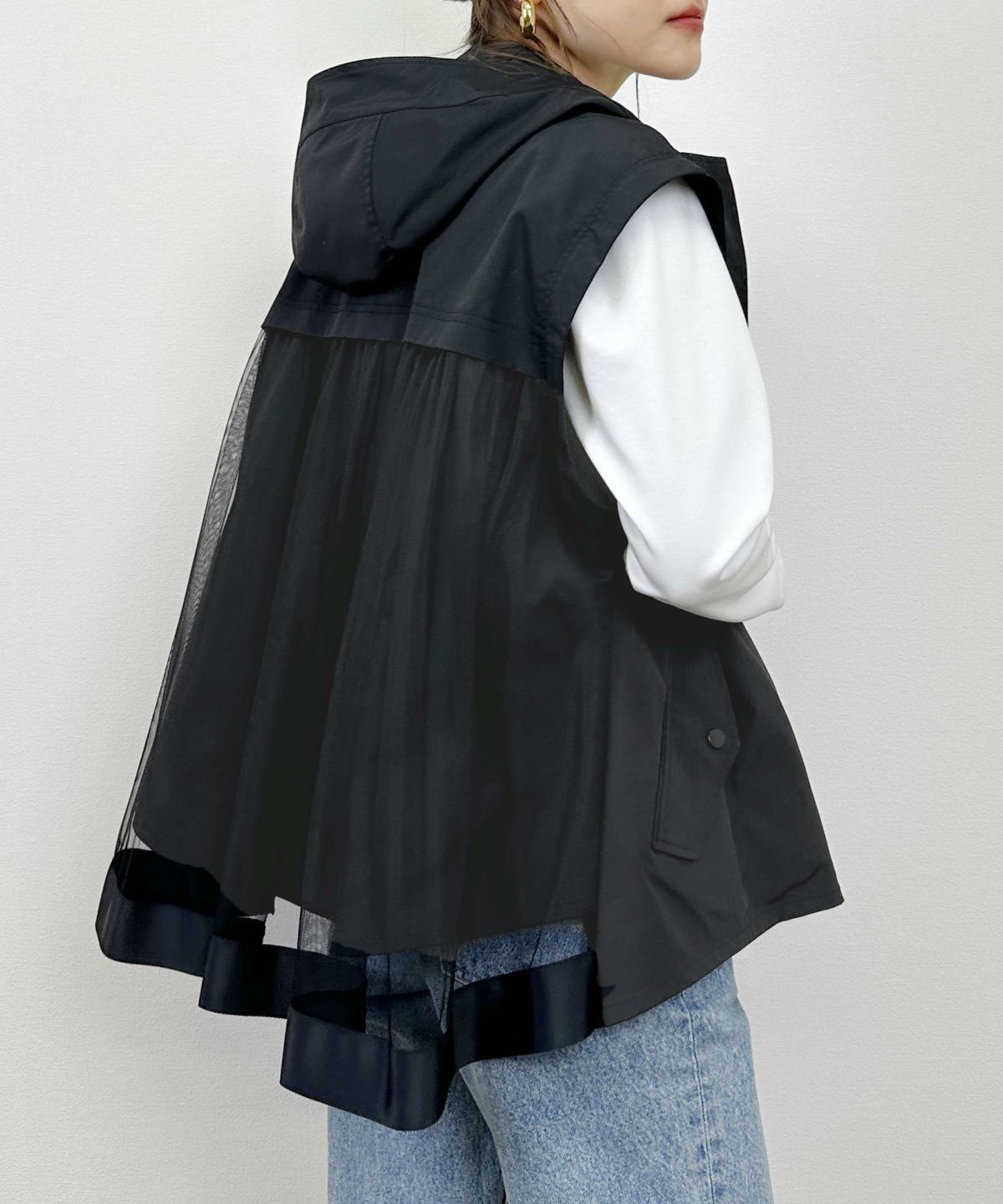 model：H164　着用サイズ：M　ブラック