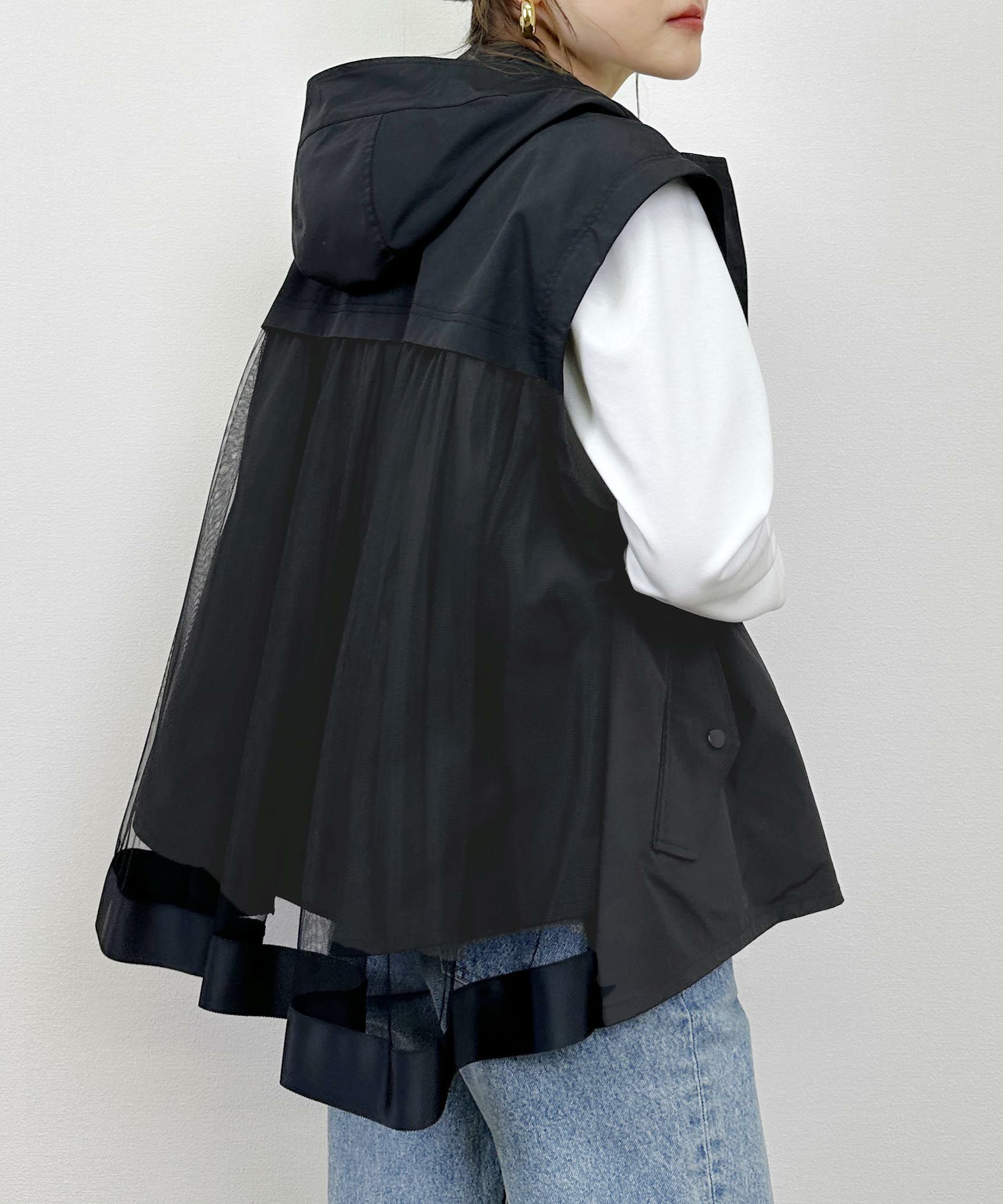 model：H164　着用サイズ：M　ブラック