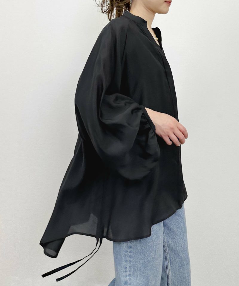 model：H164　着用サイズ：M　ブラック