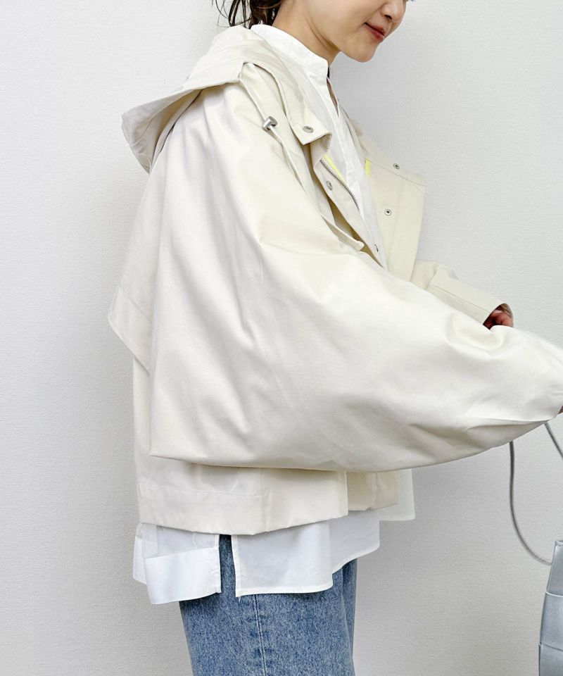 model：H164　着用サイズ：M　オフホワイト