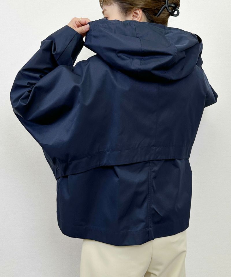 model：H164　着用サイズ：M　ネイビー