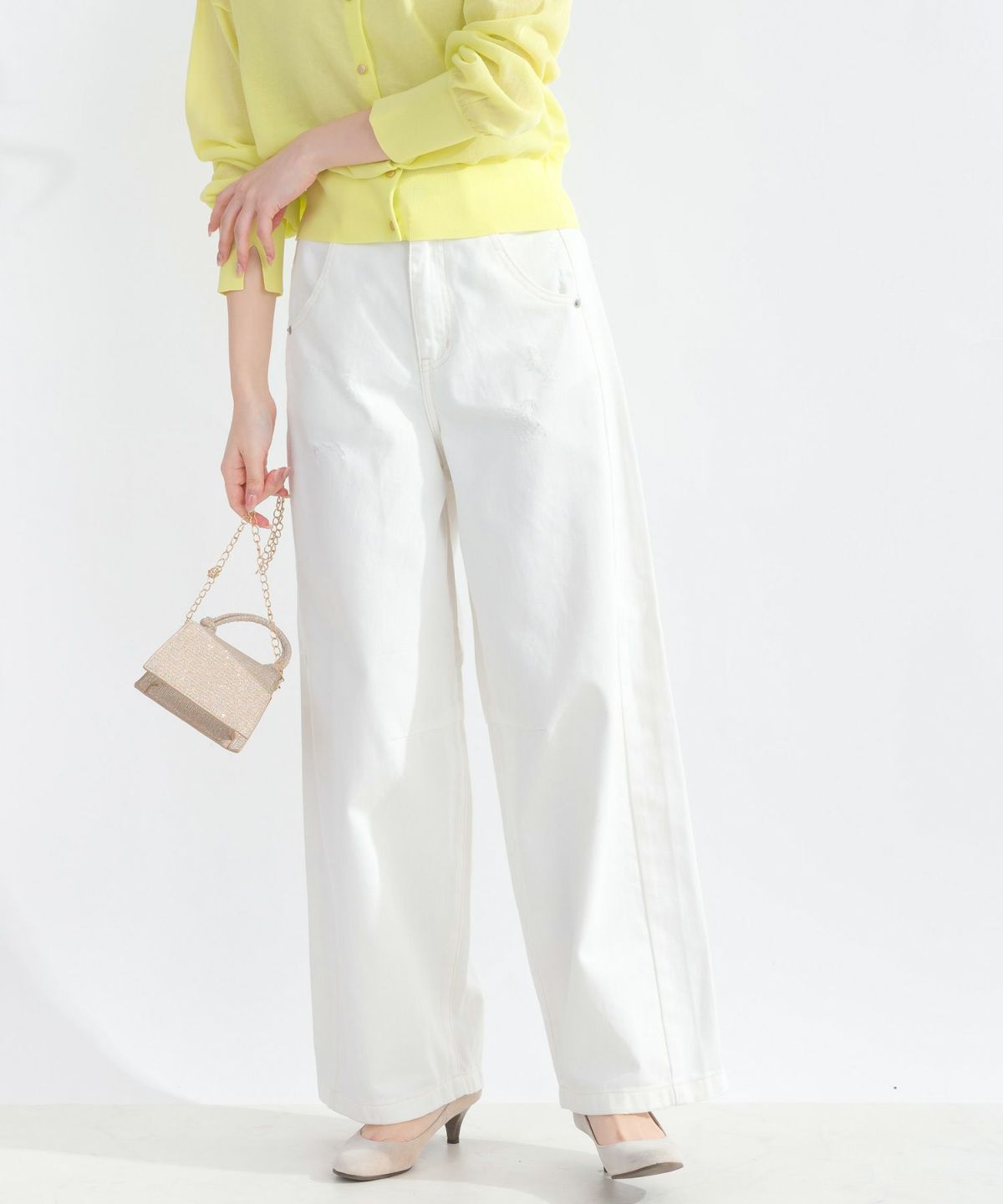 model：H165　着用サイズ：M　オフホワイト