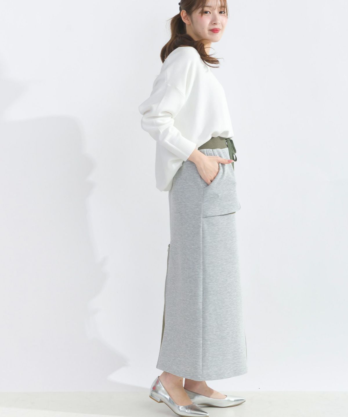 model：H165　着用サイズ：M　オフホワイト