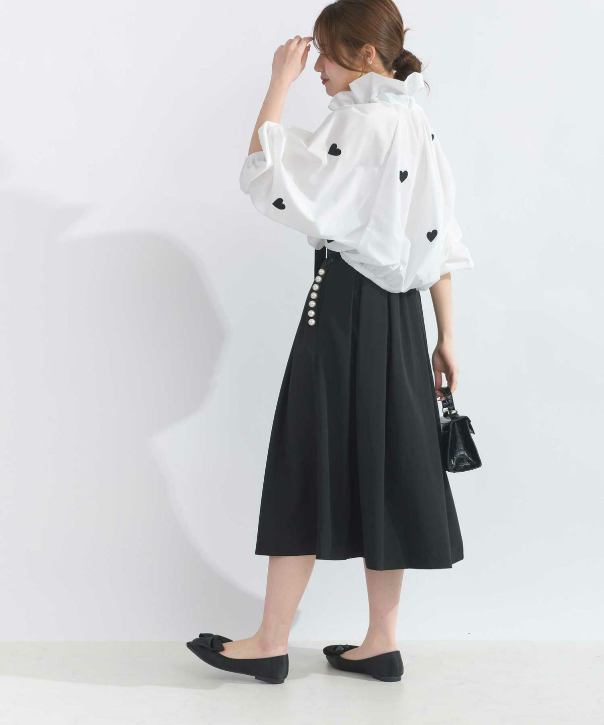 model：H165　着用サイズ：M　オフホワイト