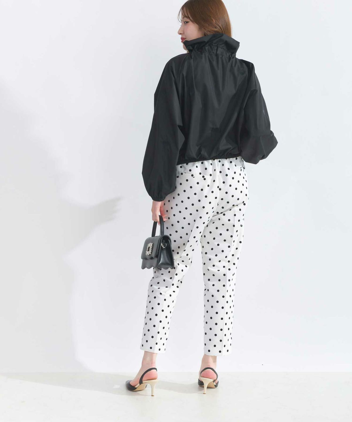 model：H165　着用サイズ：M　ブラック