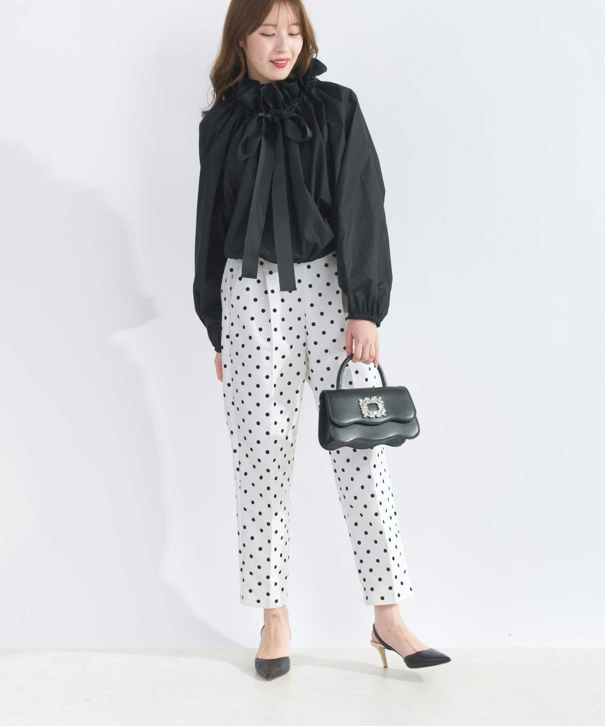 model：H165　着用サイズ：M　ブラック