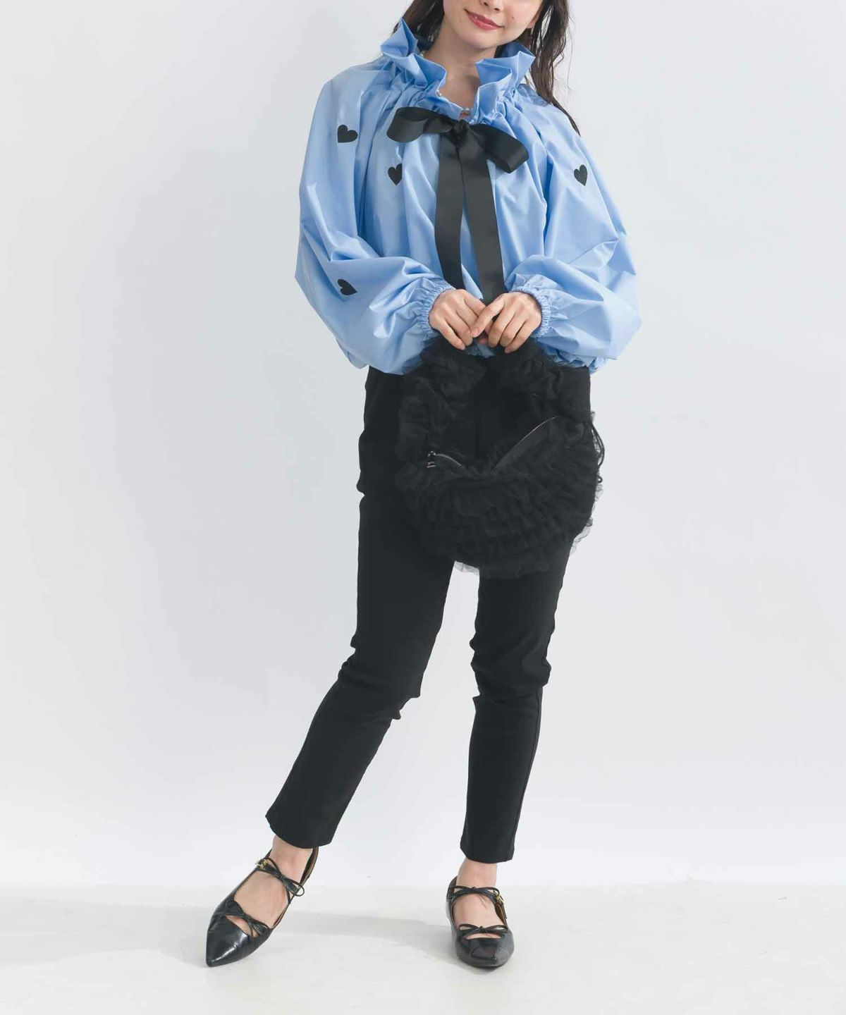 model：H153　着用サイズ：M　サックスブルー