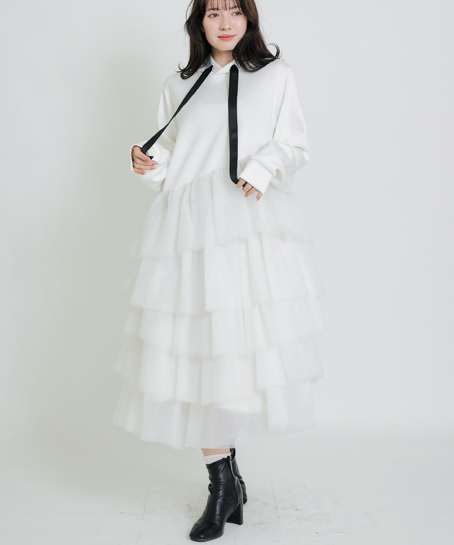 model：H155　着用サイズ：M　オフホワイト