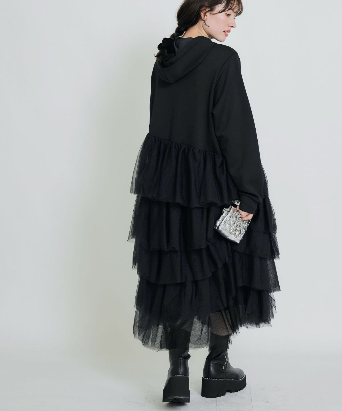 model：H155　着用サイズ：M　ブラック