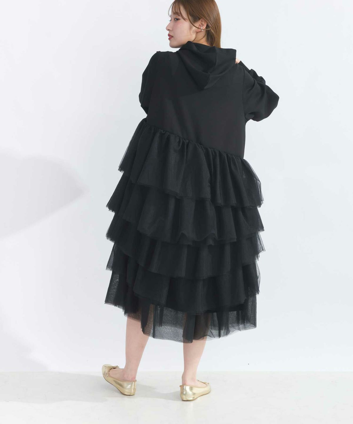 model：H165　着用サイズ：M　ブラック