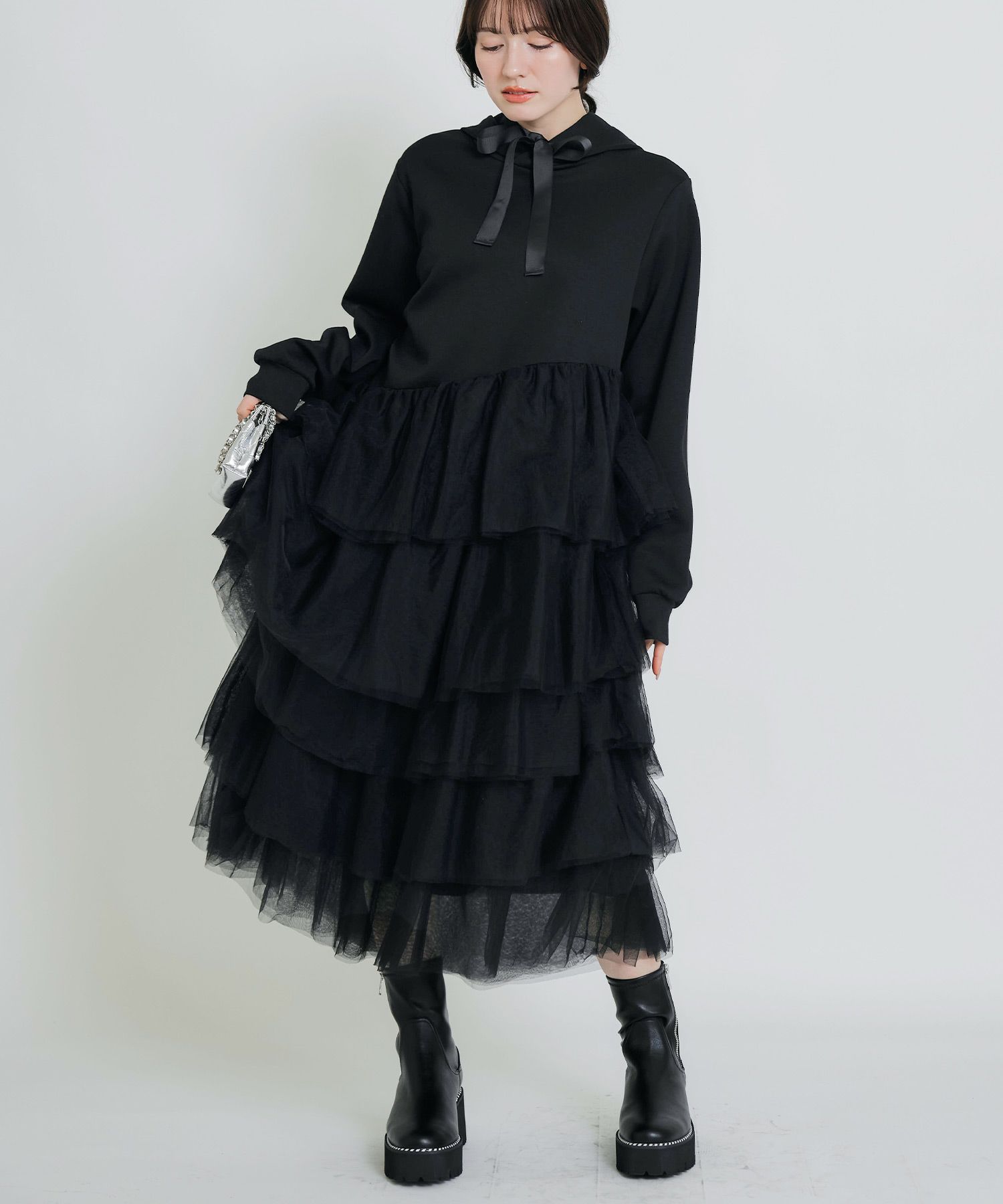 model：H155　着用サイズ：M　ブラック