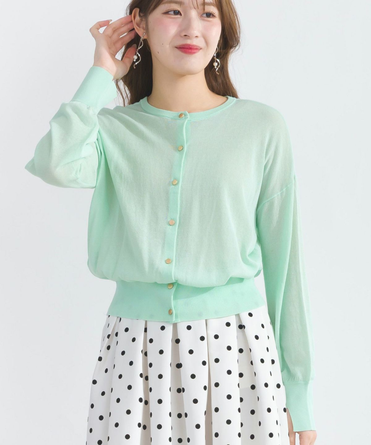 model：H165　着用サイズ：M　グリーン