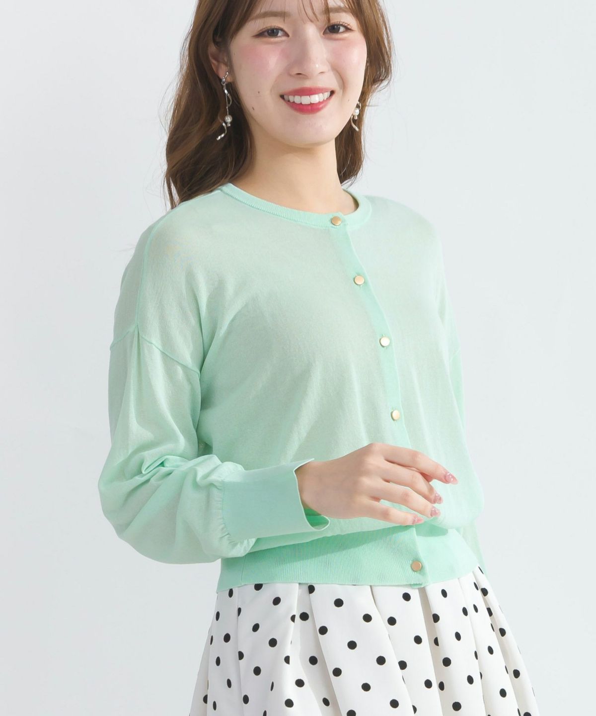 model：H165　着用サイズ：M　グリーン